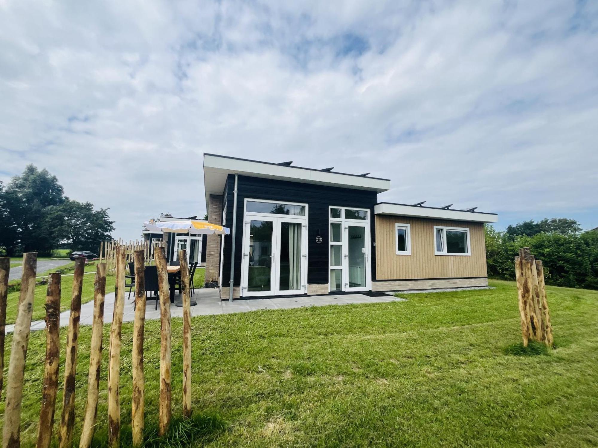 Dirkshorn Bungalowpark De Horn - Floresta 213 מראה חיצוני תמונה